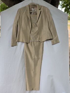 Adrianna Papell Beige Embellished Blazer & Pants Set